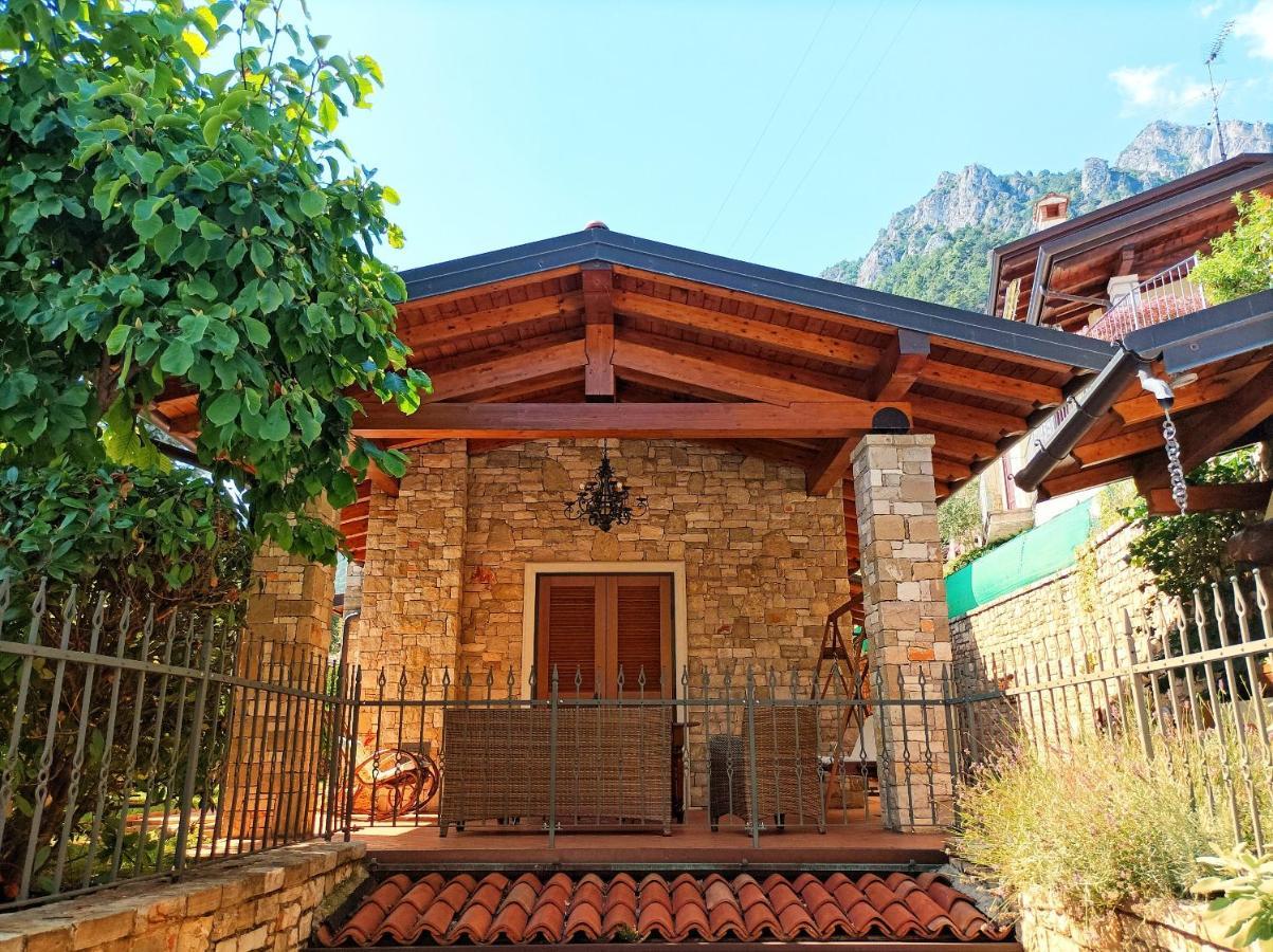 Villa Fior Di Loto 리몬네술가르다 외부 사진